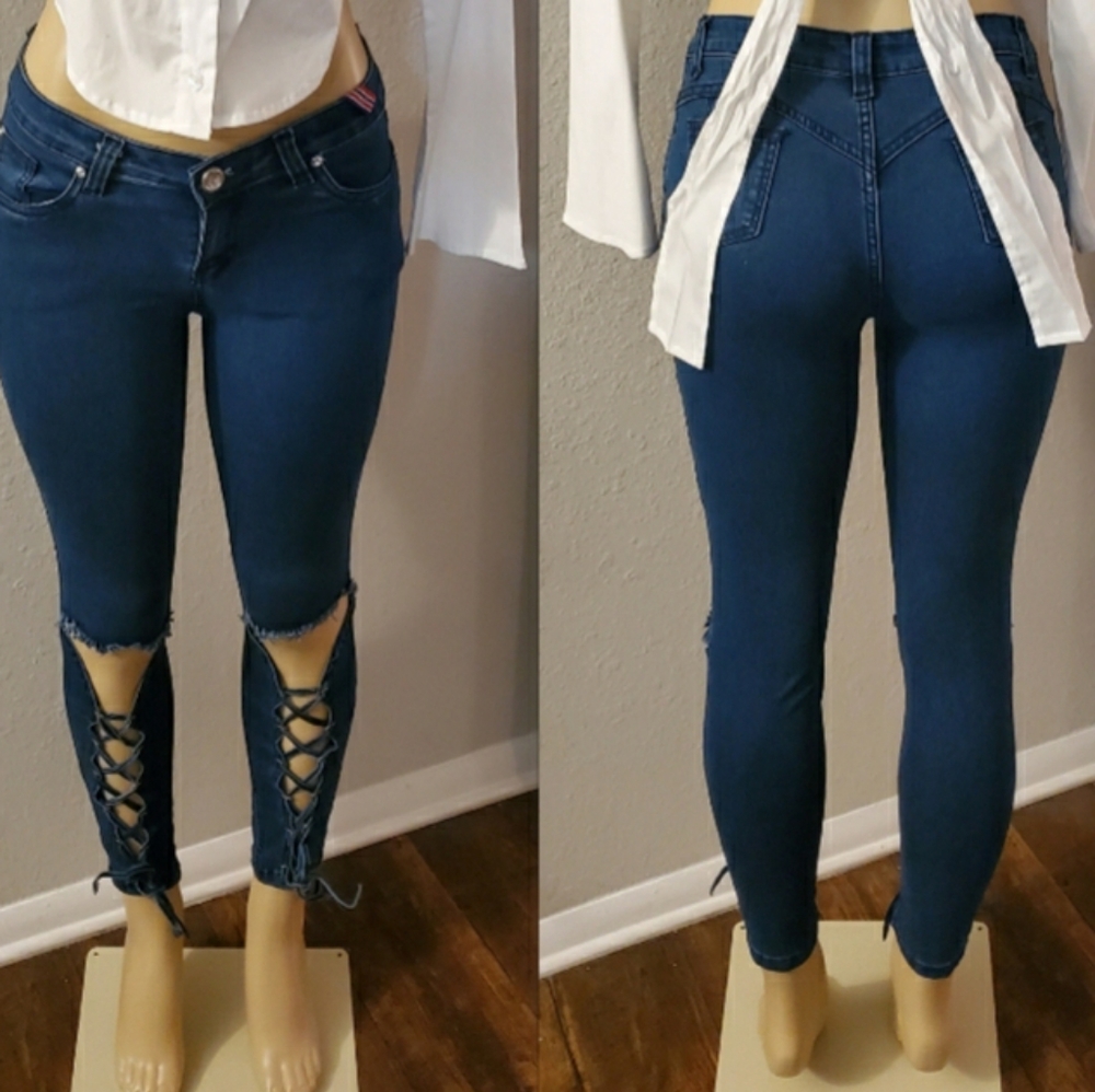 A'ja Fitted Jeans